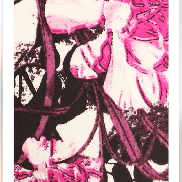 Regular & Plus Size Black and Pink Floral Leggings - Picture 6 of 6